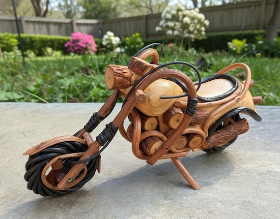 木製 ハーレー風 バイク 置物 Harley Davidson風 木彫り Wood Motorcycle Figurine Handmade Wooden Chopper Model Harley