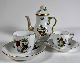 Herend Rothschild Bird Coffee Pot with Lid and 2 Cup Saucer Set Hand Painted Porcelain Hungary Vintage Tea Coffee Set