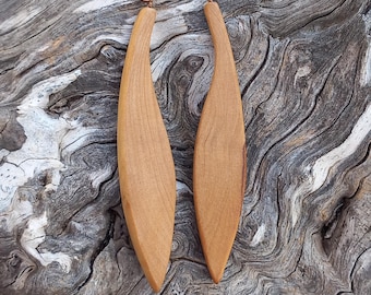 Olive Wood Earrings, leaf