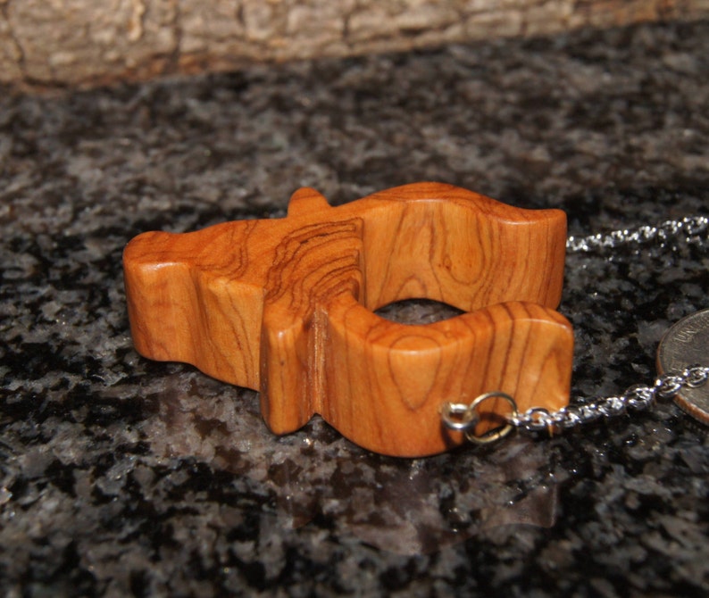 Olive Wood Pendant Wood Jewelry Wood Grain Etsy