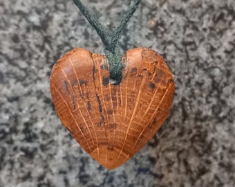 Signe de paix -coeur, collier en bois de chêne, bijoux en bois