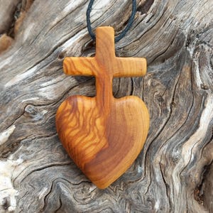 Cross & Heart - Olive wood