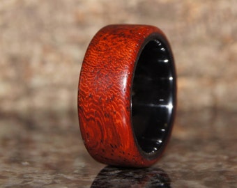 Padouk wood & tungsten ring