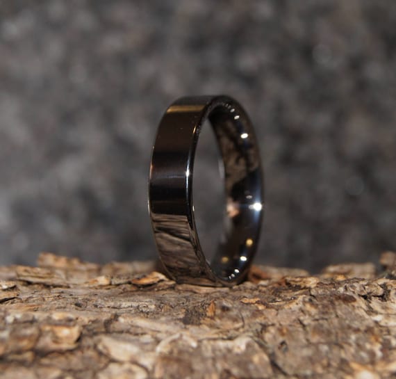 Tungsten ring - Size 8 - comfort fit - only 1,5 mm thick !