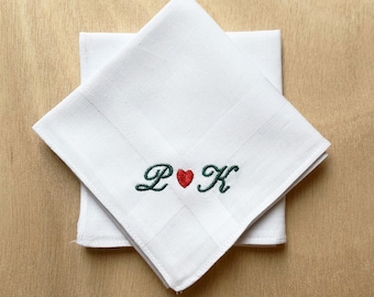 SET of 2 monogrammed handkerchiefs - embroidered handkerchiefs - white handkerchiefs with initials and heart embroidery - couples gift