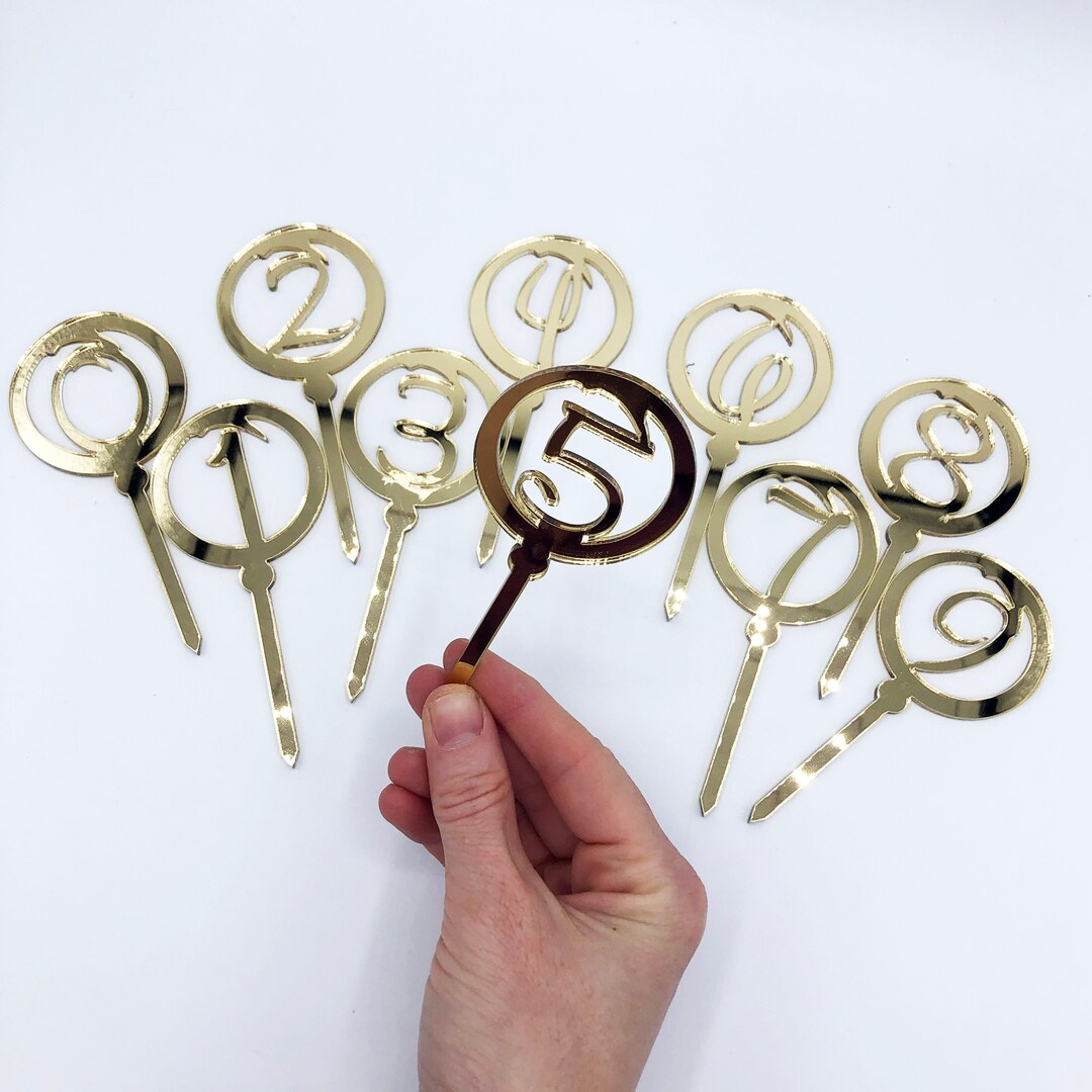 Number Cake Topper in Metallic Gold, Cartoon Style Cake Numbers, Kids ...