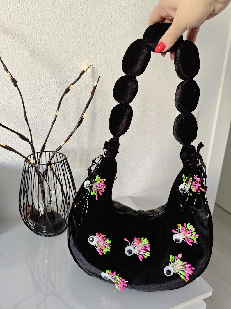 Hobo shoulder bag M Women in 2024 