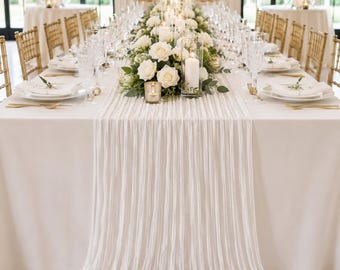 White Pleated Gauze Table Runner – Boho Rustic Wedding Reception Decor