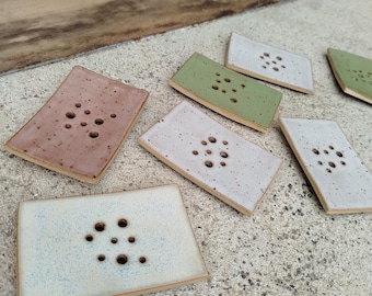 Porte-savon en céramique fait main, plusieurs couleurs – porte-savon original en poterie – artisanal France pour salle de bain ou cuisine