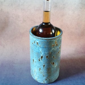 Refrigeratore per bottiglie di vino in ceramica fatto a mano, secchiello per vino in gres artigianale, vaso rustico per fiori, portautensili blu turchese