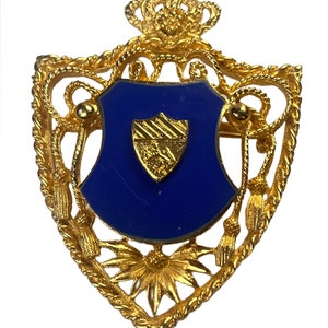 Vintage Coats of Arms Shield Brooch, Blue and Gold Brooch, Vintage Pin, Vintage Jewelry, Vintage Coat of Arms, Gold Coat of Arms, Gold Pin image 2