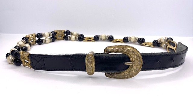 Vintage Pearl 1988 Black Leather Belt with Gold Leaf Buckle Sz.Large PEARL Sz M Black Tooled Leather Belt Brass Mandella Buckle  main image 3