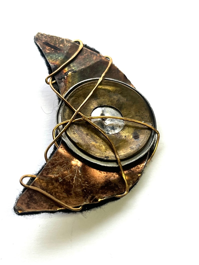 Vintage Brutalist Brooch, Metal Crescent Moon, Wire Brooch, Unique Brooch, Abstract Brooch, Vintage Pin, Abstract Pin, Mixed Metal Pin image 3