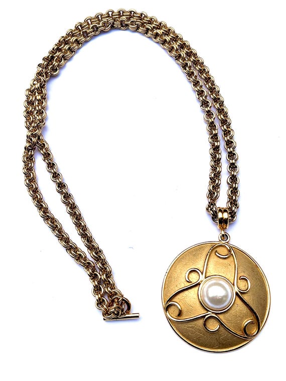 Guy laroche necklace - Gem
