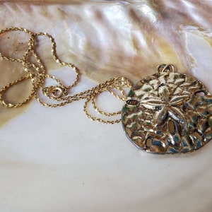 Sand dollar necklace, gold tone necklace, pendant with vintage chain, 1990's vintage necklace image 1