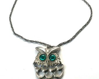 Silver Owl Necklace, Green Cabochon Eyes, Owl Necklace, Silver Toned Necklace, Large Owl Pendant Necklace, Bird Necklace, Large SIlver Owl