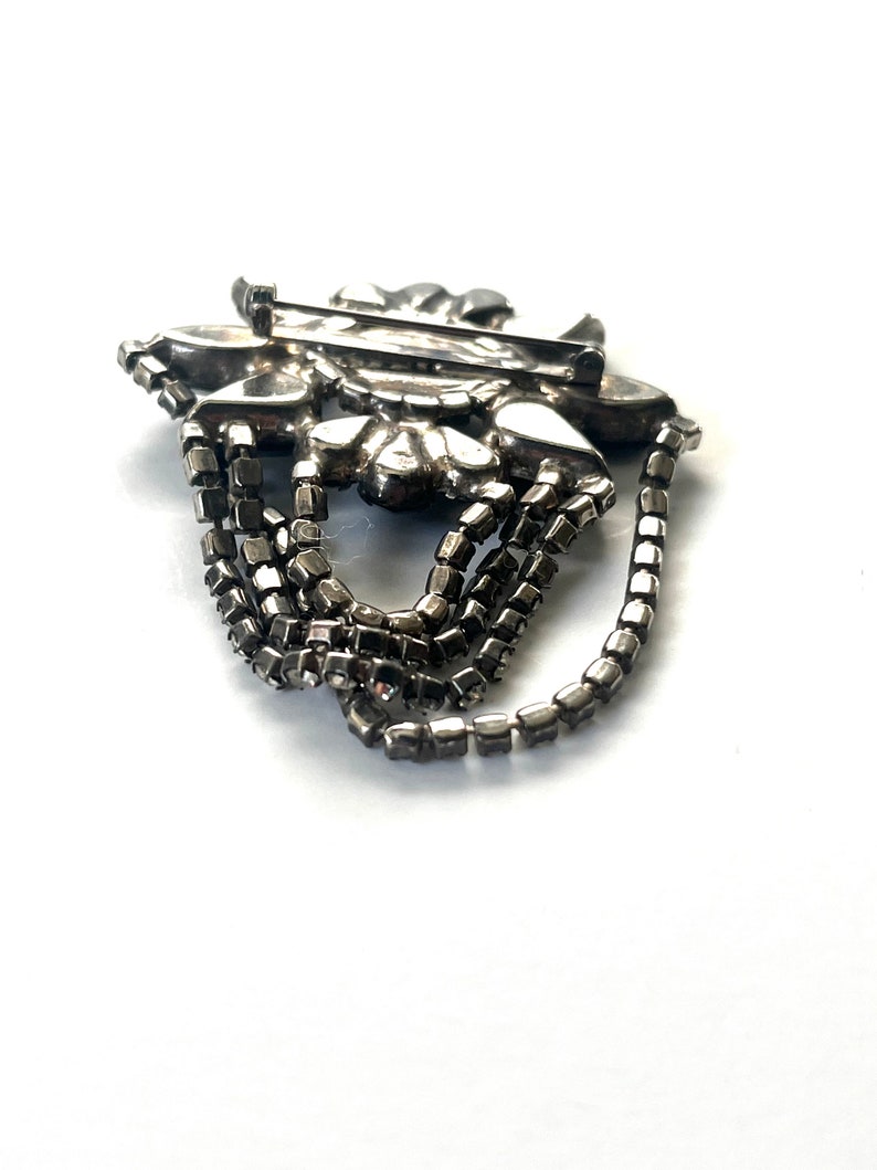 Vintage Rhinestone Brooch, Black Rhinestone Brooch, Silver Brooch, Rhinestone Brooch, Brooch with Chain, Vintage Pin, Rhinestone Pin image 8