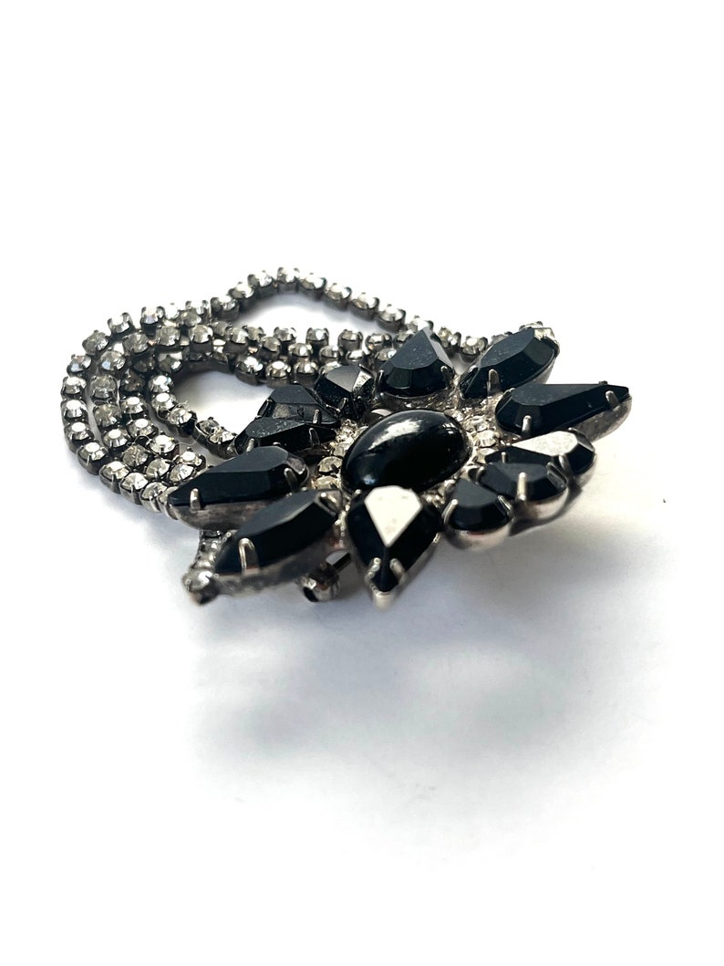 Vintage Rhinestone Brooch, Black Rhinestone Brooch, Silver Brooch, Rhinestone Brooch, Brooch with Chain, Vintage Pin, Rhinestone Pin image 6