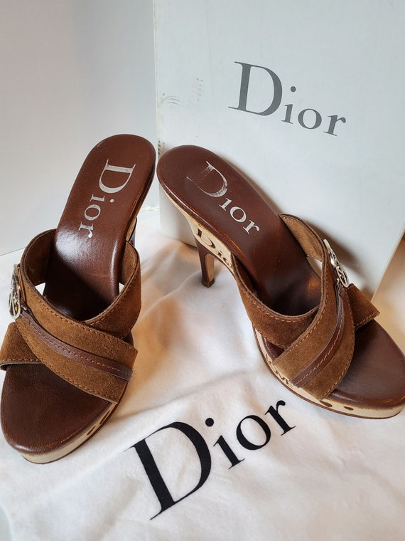 CHRISTIAN DIOR  Vintage love and peace heels, John