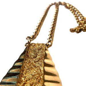 Vintage Gold Pyramid Nugget Necklace, Gold Pendant Necklace, Large Statement Necklace, Gold Chain Necklace, Vintage Gold Necklace image 3