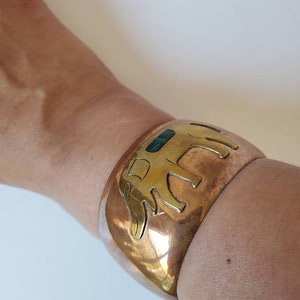 Cuff vintage brass copper and malachite with elephant image 2