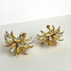 Vintage Starburst Earrings Golden Flower Earrings Clip-On image 5