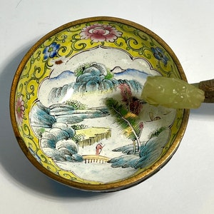 Cloisonne Chinese Jade Belt Hook Mounted Enamel Bowl, Painted Enamel Gilt Bronze Bowl, Vintage China Cup W/ Jade Handle, Collectors Bowl image 6