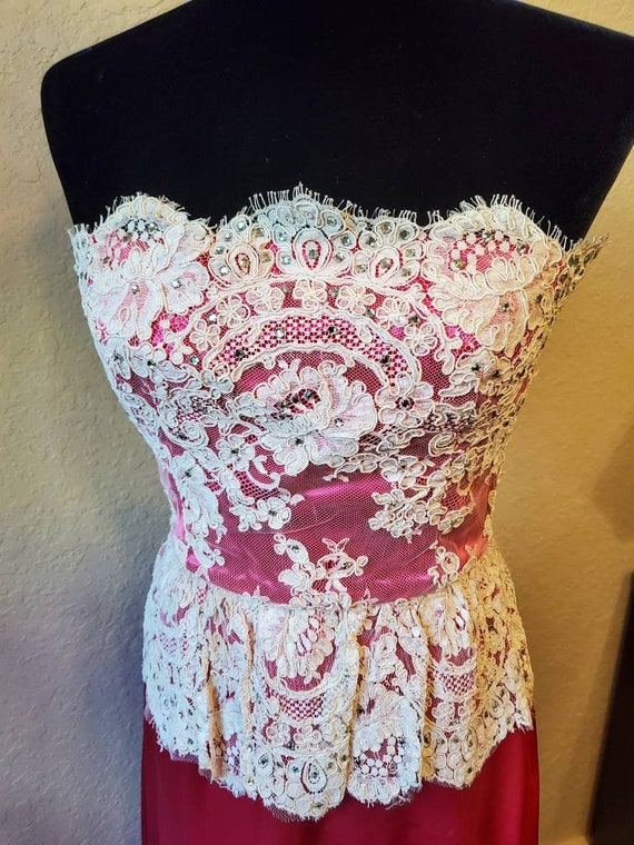 Vintage fuchsia and lace gown by Reynolds Designs… - image 1