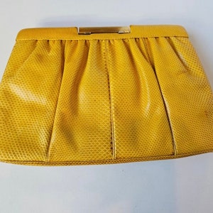 JUDITH LEIBER Designer Vintage Handbag, Yellow Snakeskin Purse, Judith Leiber Shoulder Purse, Designer Crossbody Purse, Classy Yellow Purse image 6