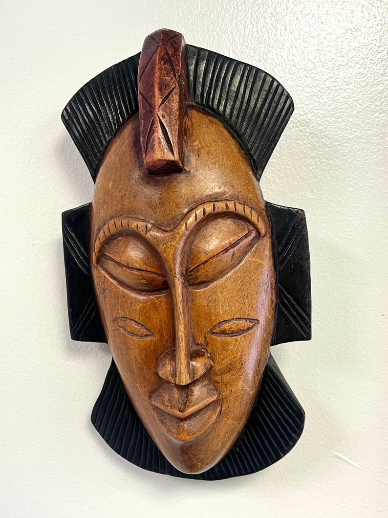 Hand Carved Wooden mask, Vintage Ethnic Mask, Wood Mask, African Wood Mask, Woof Face Wall Hanging, Ethnic Home Decor, Wood Office Decor image 1