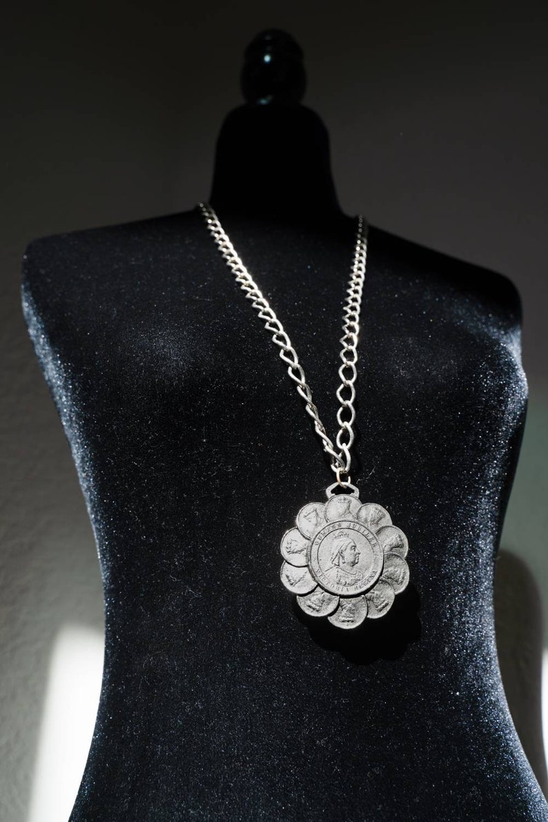 Queen Victoria Regina jubilee silver tone coin necklace by Herald, 1960's image 3