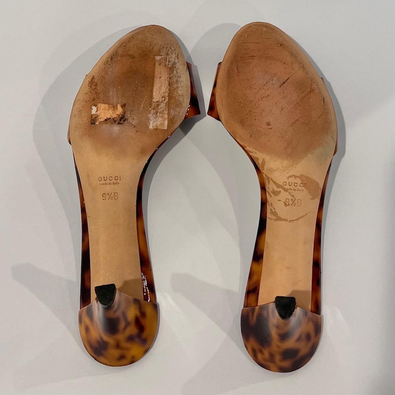 Tortoise Shell Pattern Heels RARE Vintage Gucci Tortoise Shell Heels, Gold Gucci Logo, Made in Italy ...