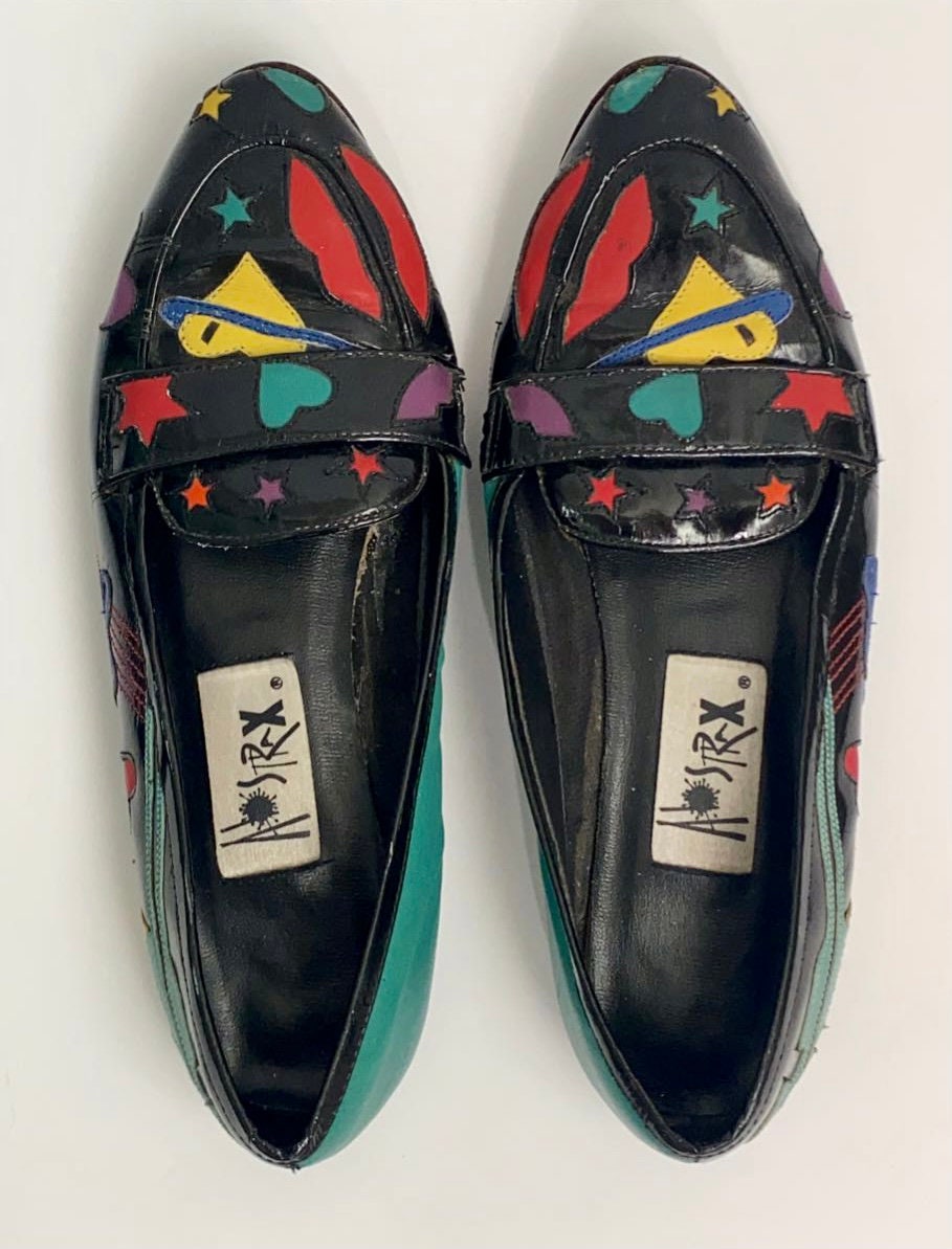 Zapatos de Astérix, mocasines de los años 80, zapatos vintage, zapatos de corazón, zapatos arcoíris, zapatos de charol