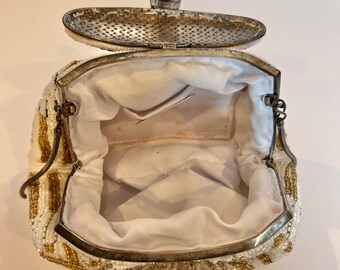 美品 ヴィンテージシェルバッグ ゴールド Carla Marchi 美品 ヴィンテージシェルバッグ ゴールド Carla Marchi