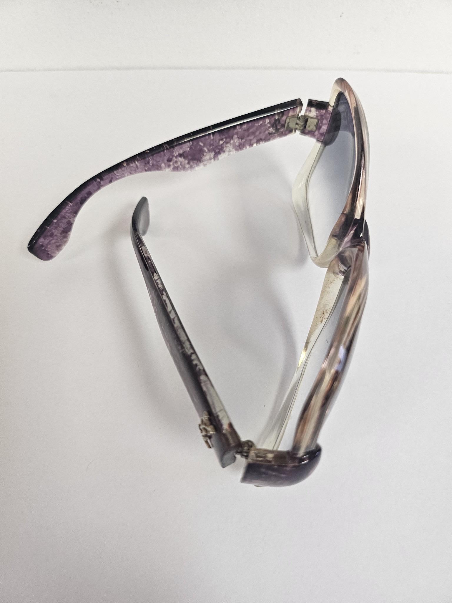 希少な YSL サングラス、ヴィンテージ イヴ サンローラン パープル