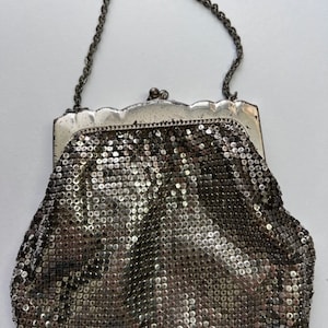 Weißer Geldbeutel, Vintage Geldbeutel, silberne Geldbörse, Chain Mail Geldbörse, 1950er Jahre Geldbörse, silberne Mesh Geldbörse Sammler Geldbörse, Gatsby Geldbörse