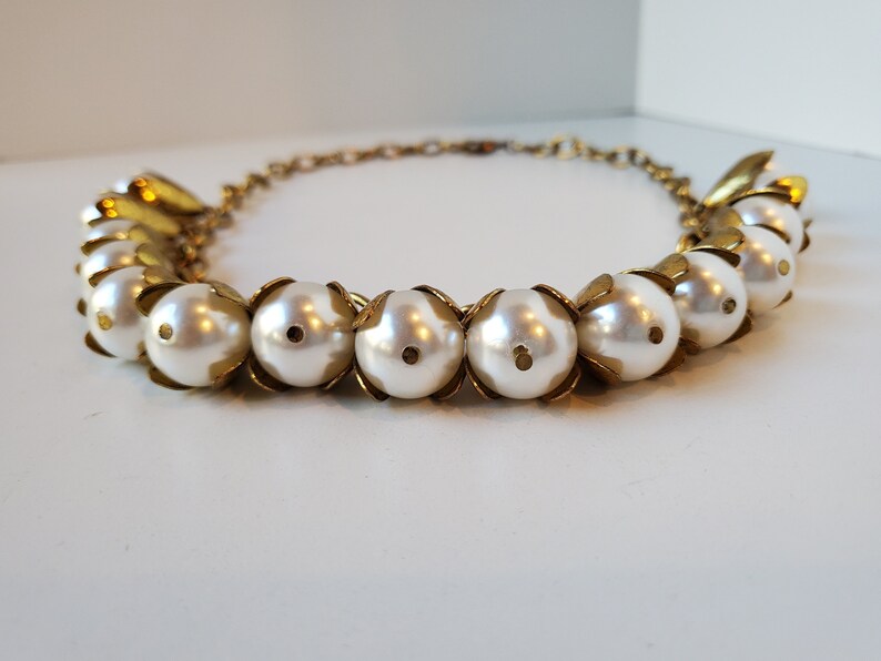 Pearl Drop Necklace, Pearl Necklace, Vintage Necklace, Gold Tone Necklace, Bib Necklace, Pearl Drpp Necklace, 1940s Necklace image 7