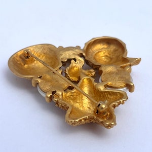 RICHELIEU Vintage Seashell Brooch Golden Seashell Pin Pearl image 7