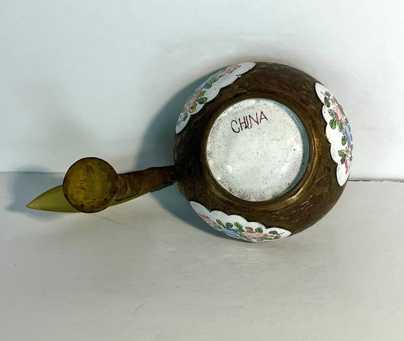 Cloisonne Chinese Jade Belt Hook Mounted Enamel Bowl, Painted Enamel Gilt Bronze Bowl, Vintage China Cup W/ Jade Handle, Collectors Bowl image 7