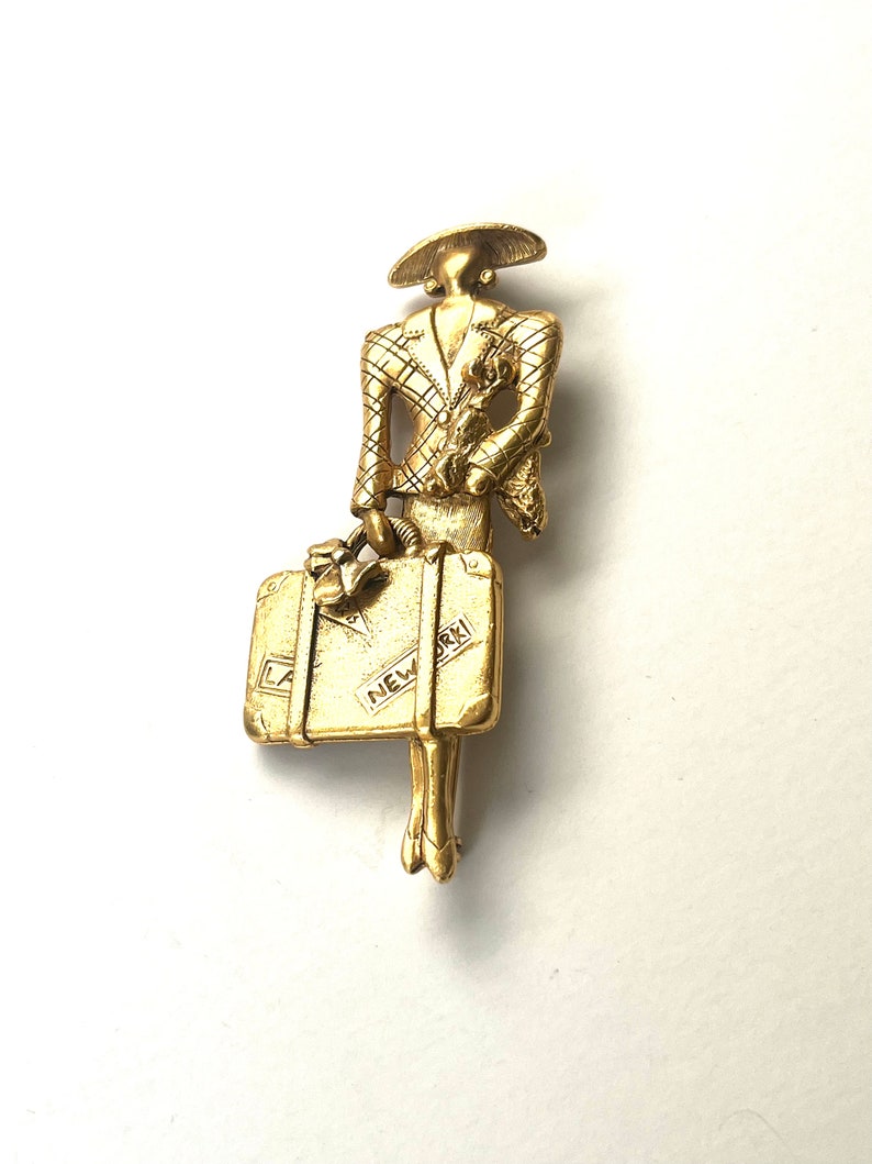 Vintage Woman Traveling Pin, Vintage Brooch, Woman With Suitcase Pin, Gold Toned Pin, Large Brooch, Figure Brooch, Traveler Pin image 4