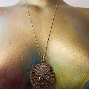 Sand dollar necklace, gold tone necklace, pendant with vintage chain, 1990's vintage necklace image 3