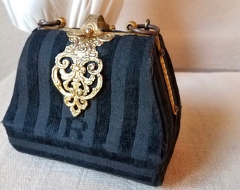 Rare Roberta Di Camerino Vintage Velvet Purse, Black on Black Gold Art Deco Clasp, 1940s, Italian Designer