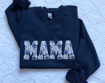 Embroidered Mama Sweatshirt Personalized Mama Embroidery Momma Sweatshirt Embroidered Floral Appliqué Shirt for Mama Christmas Gift for Mom