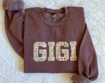 Embroidered Mama Sweatshirt Personalized Name Mama Mimi Gigi Grandma Nana Embroidered Floral Appliqué Shirt for Mama Gifts for Grandma