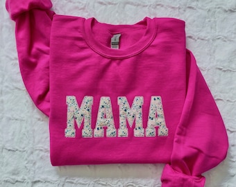 Embroidered Mama Sweatshirt Personalized Mama Embroidery Momma Sweatshirt Embroidered Floral Appliqué Shirt for Mama Christmas Gift for Mom