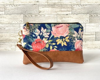 Floral Wristlet Purse, Wristlet Wallet for women, Vegan Leather Clutch Bag, Evening Clutch Purse, gifts for her, gifts for bridesmaids