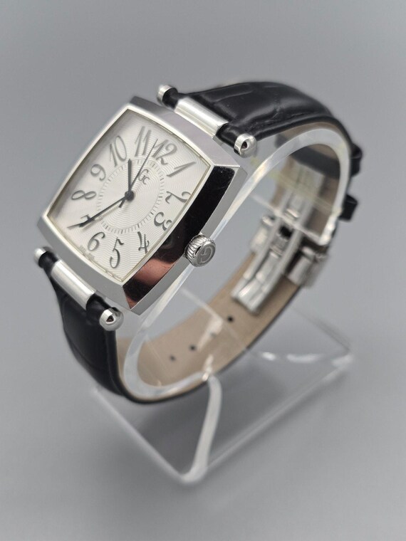 GUESS COLLECTION Unisex Quartz Watch GC 18500 Swiss Made  display picture 3