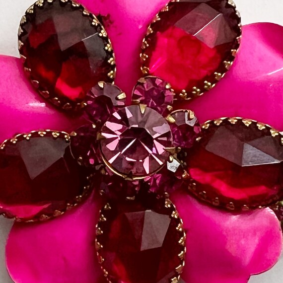 1960s Jewel Enamel Flower Brooch Hot Pink Pin - image 1