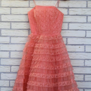 1950s Peach Prom Dress Pink Formal Lace Tulle Fit and Flare Spaghetti Strap Womens Vintage Small