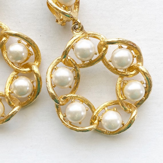 1990s St John Oversized Hoop Pearl Earrings Bold … - image 3